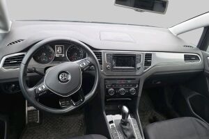 Volkswagen Golf Sportsvan esikatselu 2