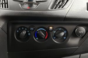 Ford Transit Custom esikatselu 24