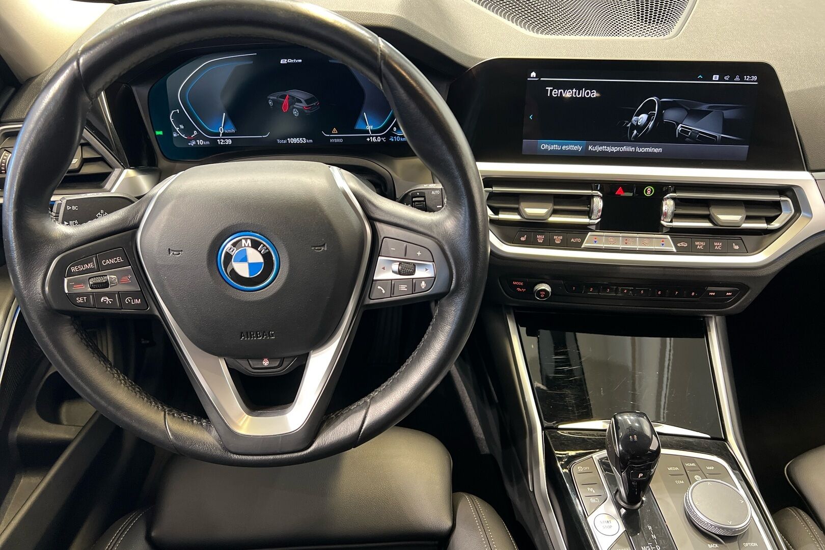 BMW 3-SARJA iso kuva 13