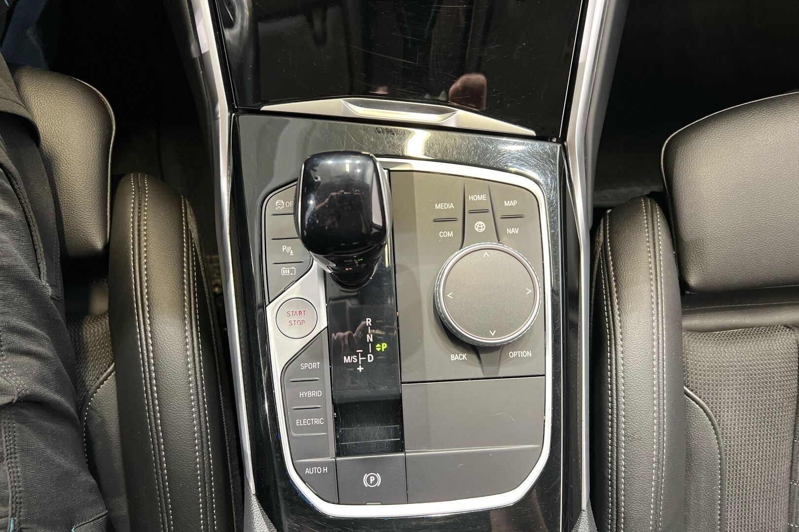 BMW 3-SARJA iso kuva 20