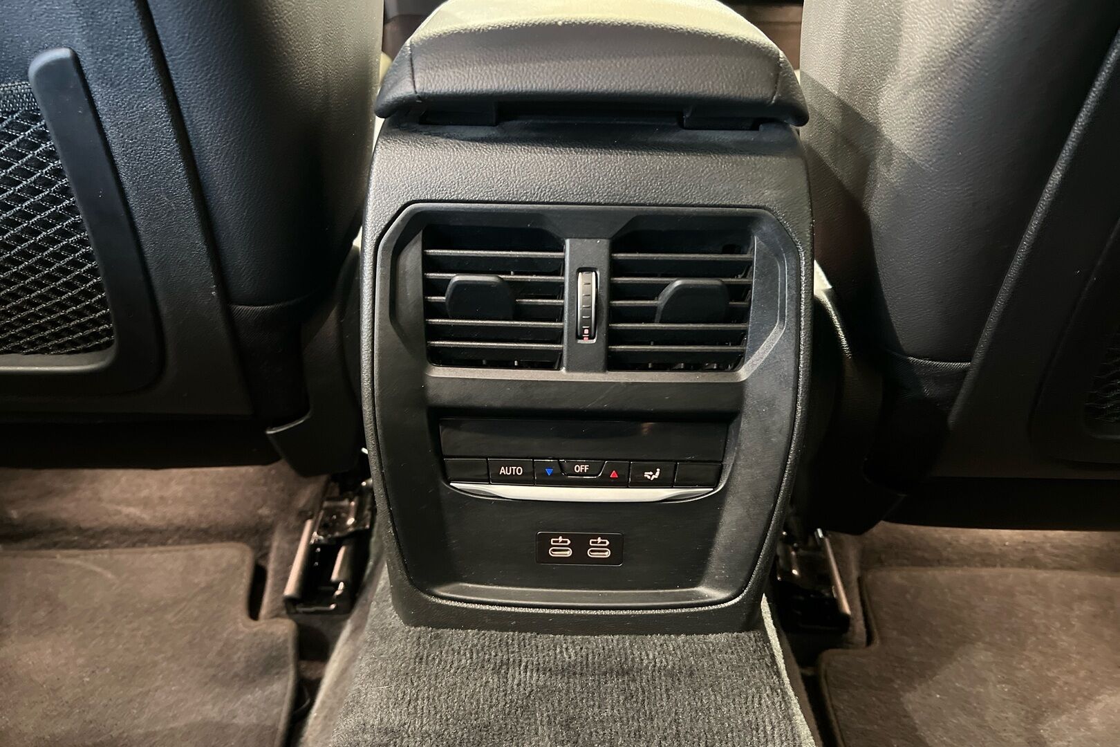 BMW 3-SARJA iso kuva 25