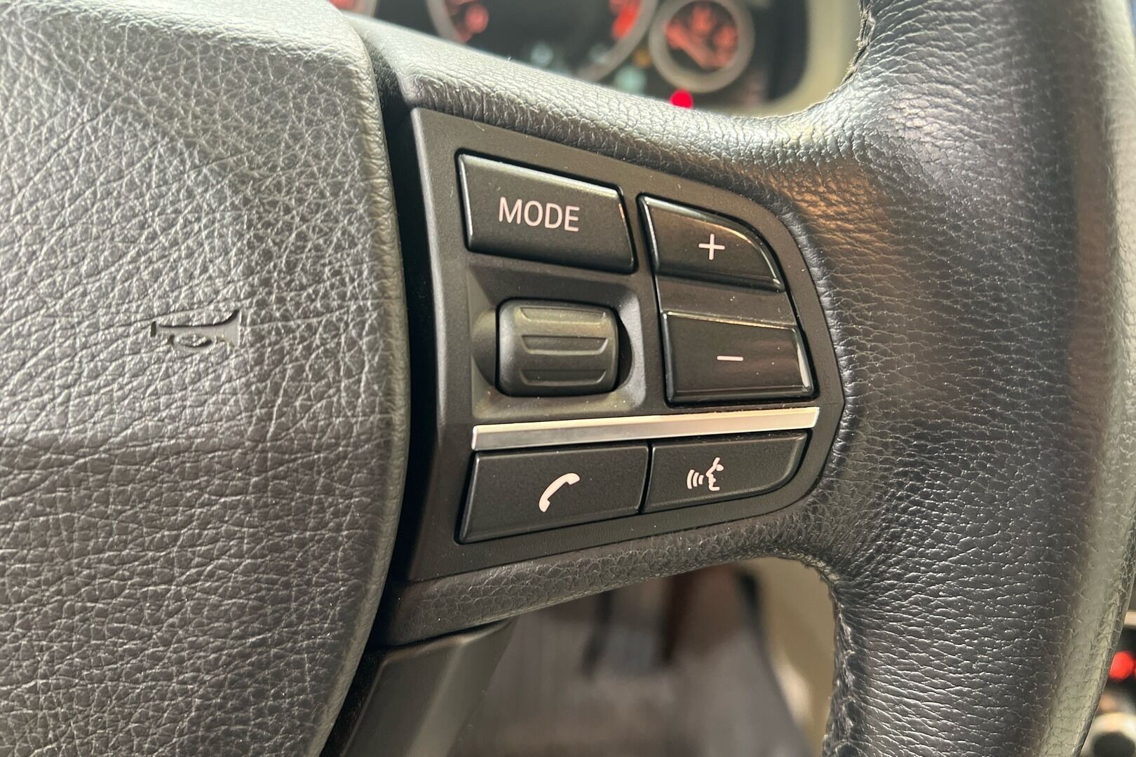 BMW 5-SARJA iso kuva 13