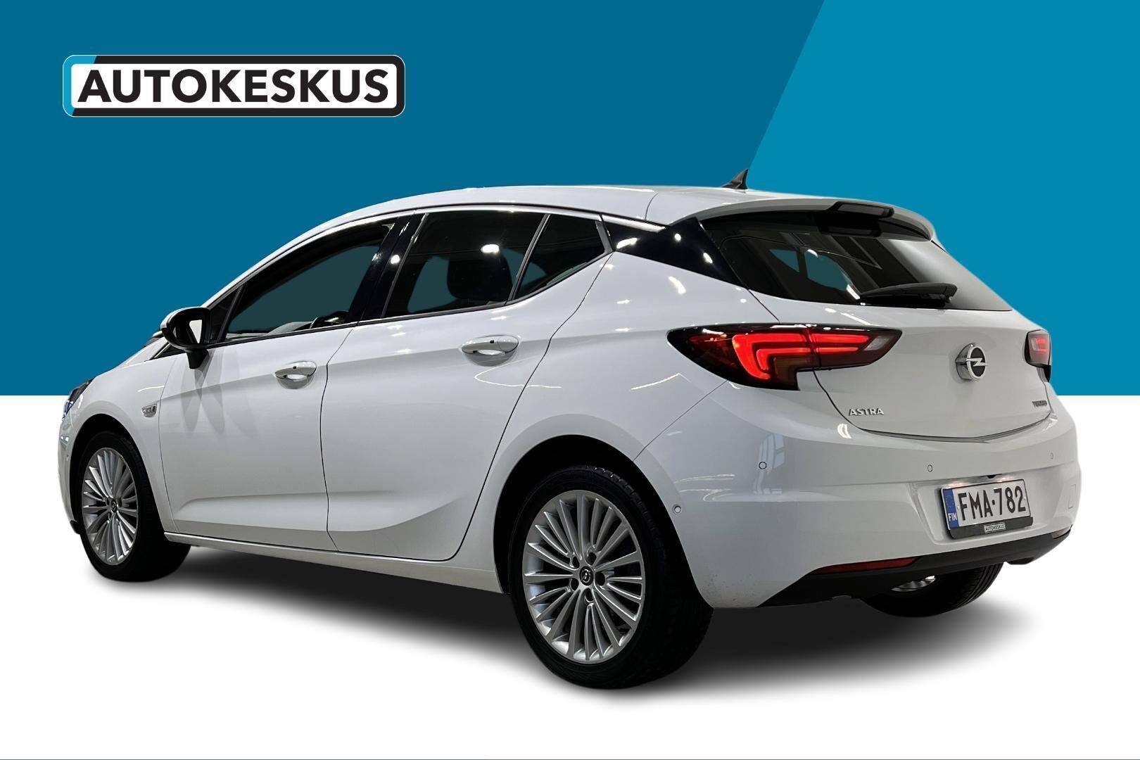 Opel Astra iso kuva 5