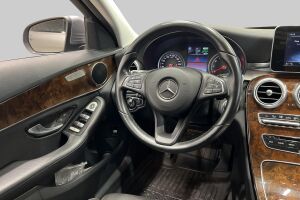Mercedes-Benz C esikatselu 30