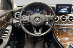 Mercedes-Benz C esikatselu 31