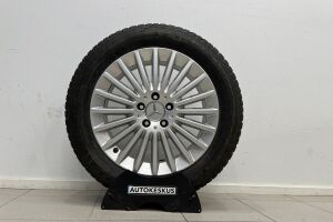 Mercedes-Benz C esikatselu 32