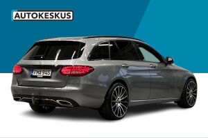 Mercedes-Benz C esikatselu 5