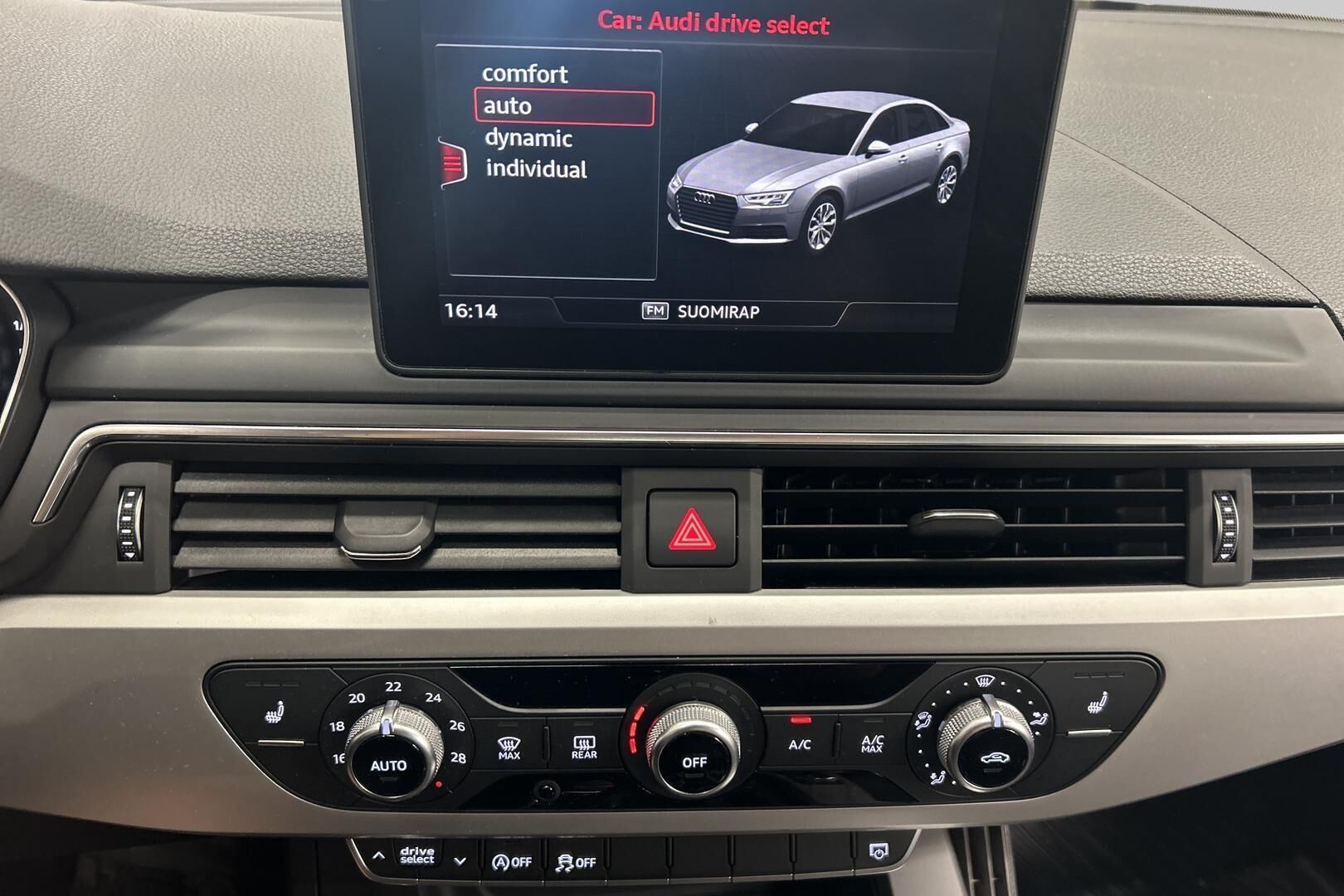 Audi A4 iso kuva 16