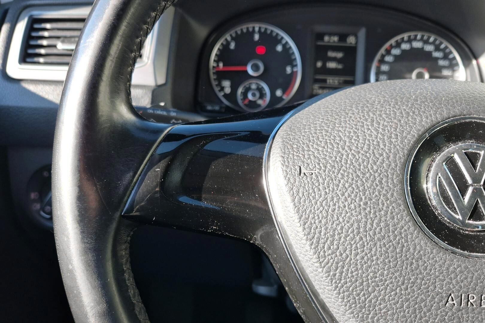Volkswagen Caddy Maxi iso kuva 19