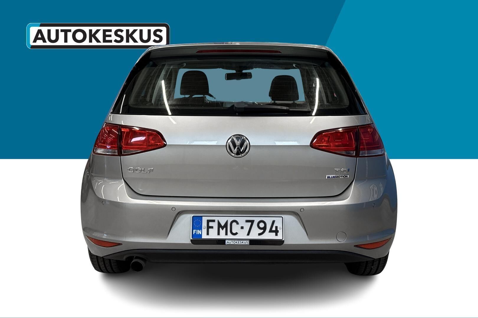 Volkswagen Golf iso kuva 6