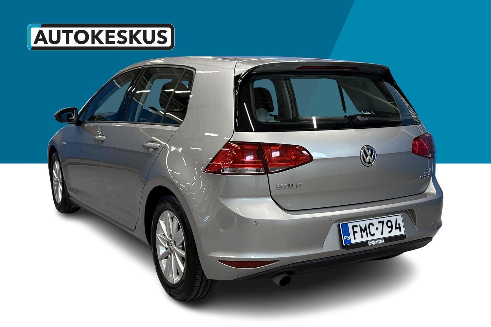 Volkswagen Golf iso kuva 7