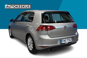 Volkswagen Golf esikatselu 7