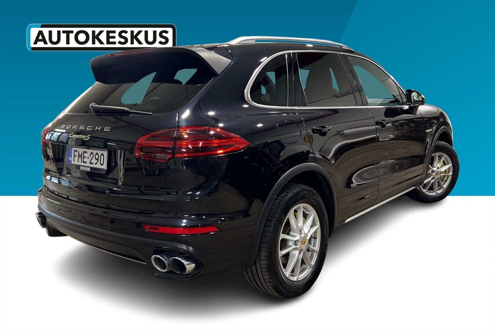 Porsche Cayenne iso kuva 3