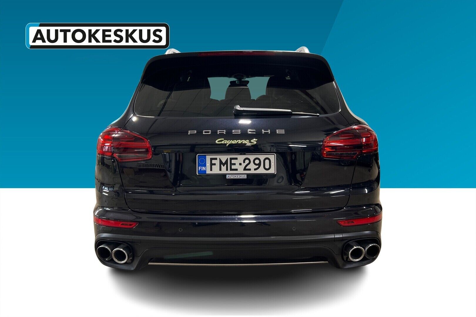 Porsche Cayenne iso kuva 4