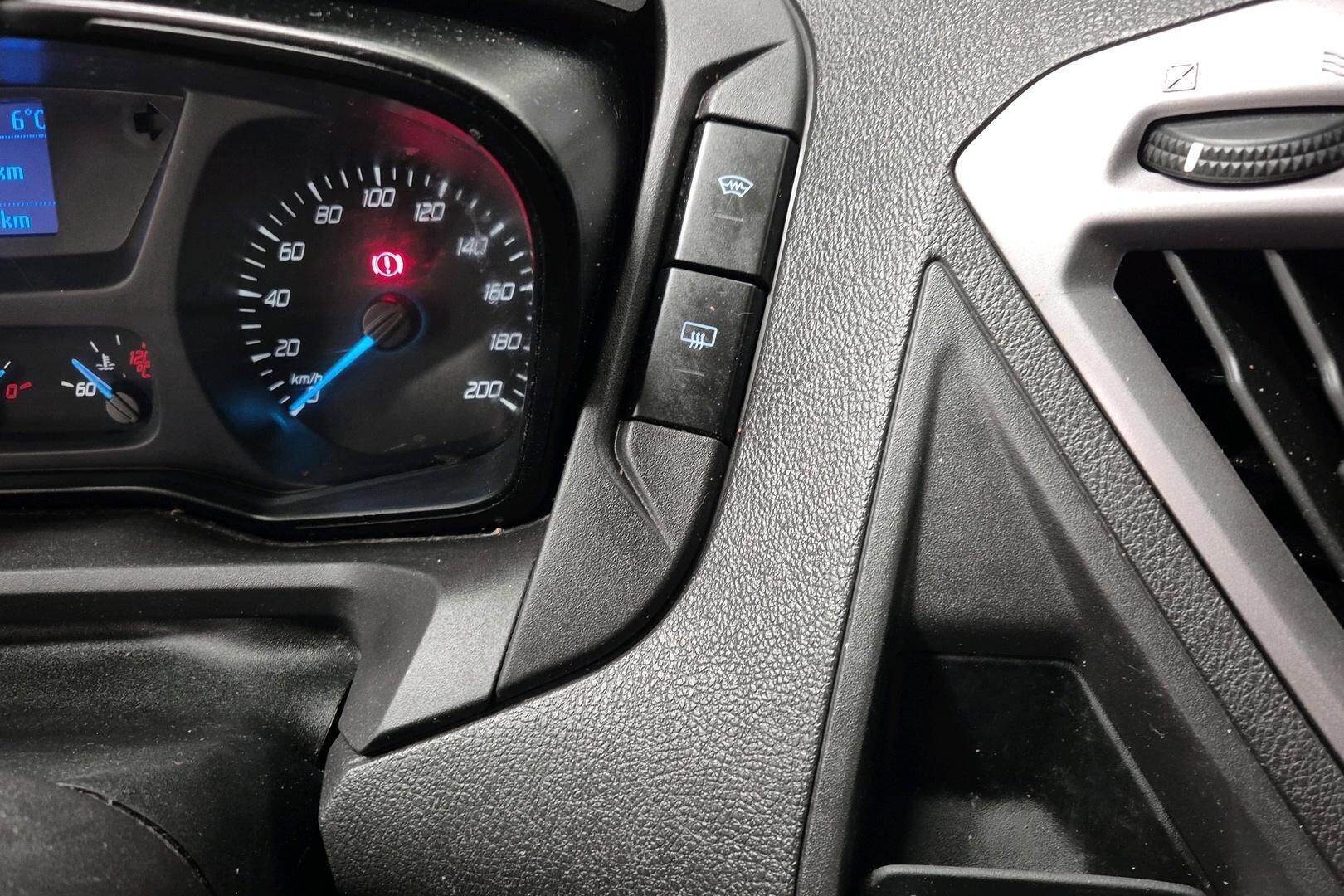 Ford Transit Custom iso kuva 19