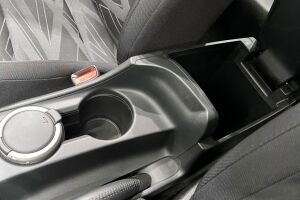 Kia cee'd esikatselu 18