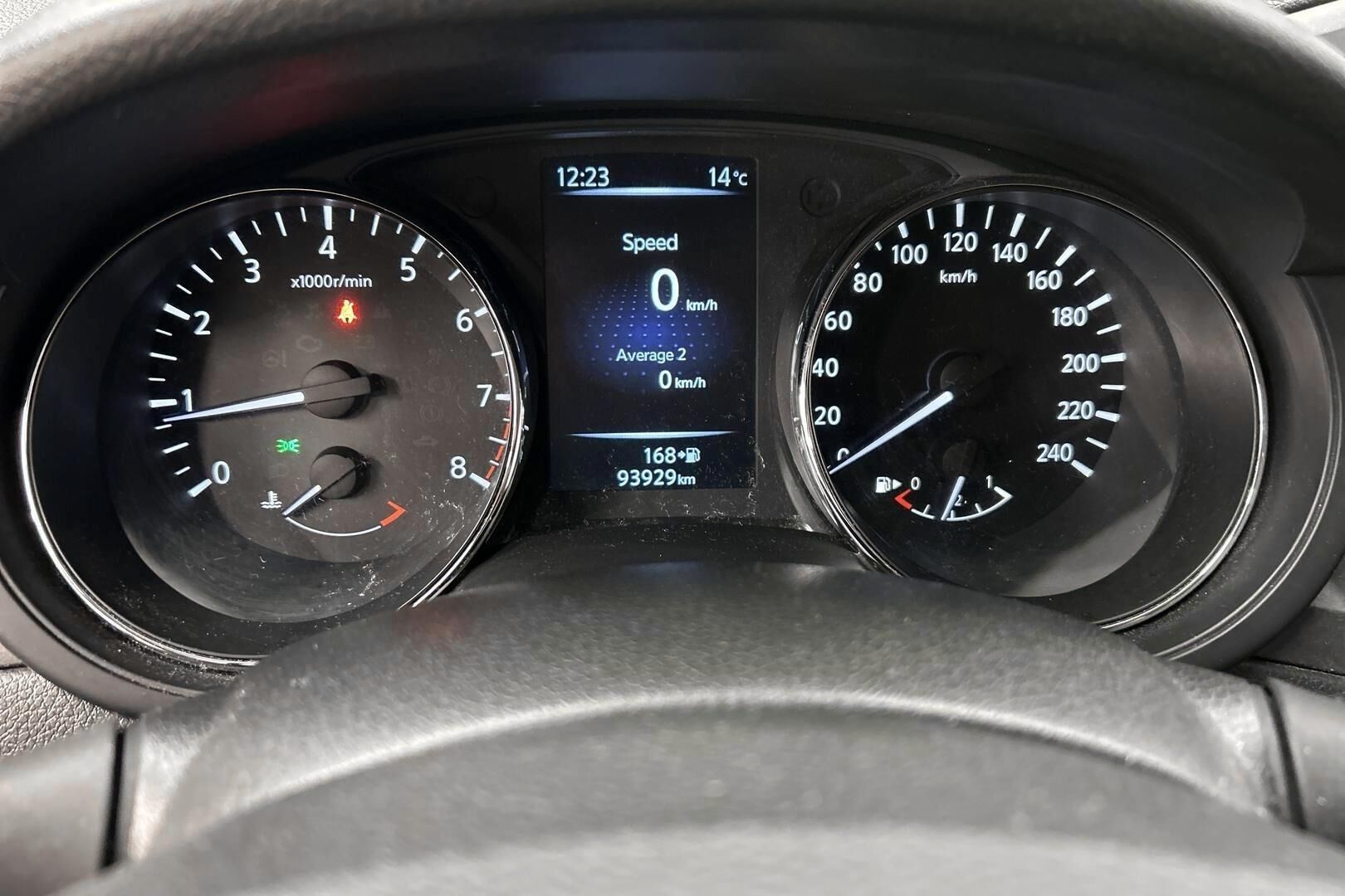 Nissan Pulsar iso kuva 13