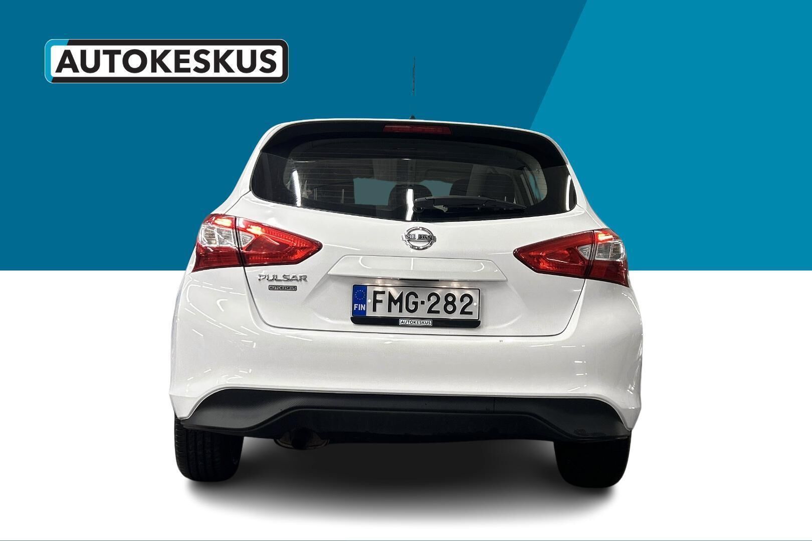 Nissan Pulsar iso kuva 5