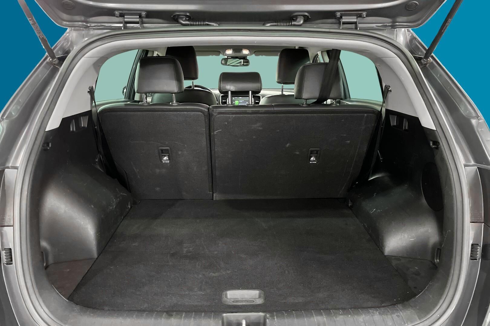 Kia Sportage iso kuva 12