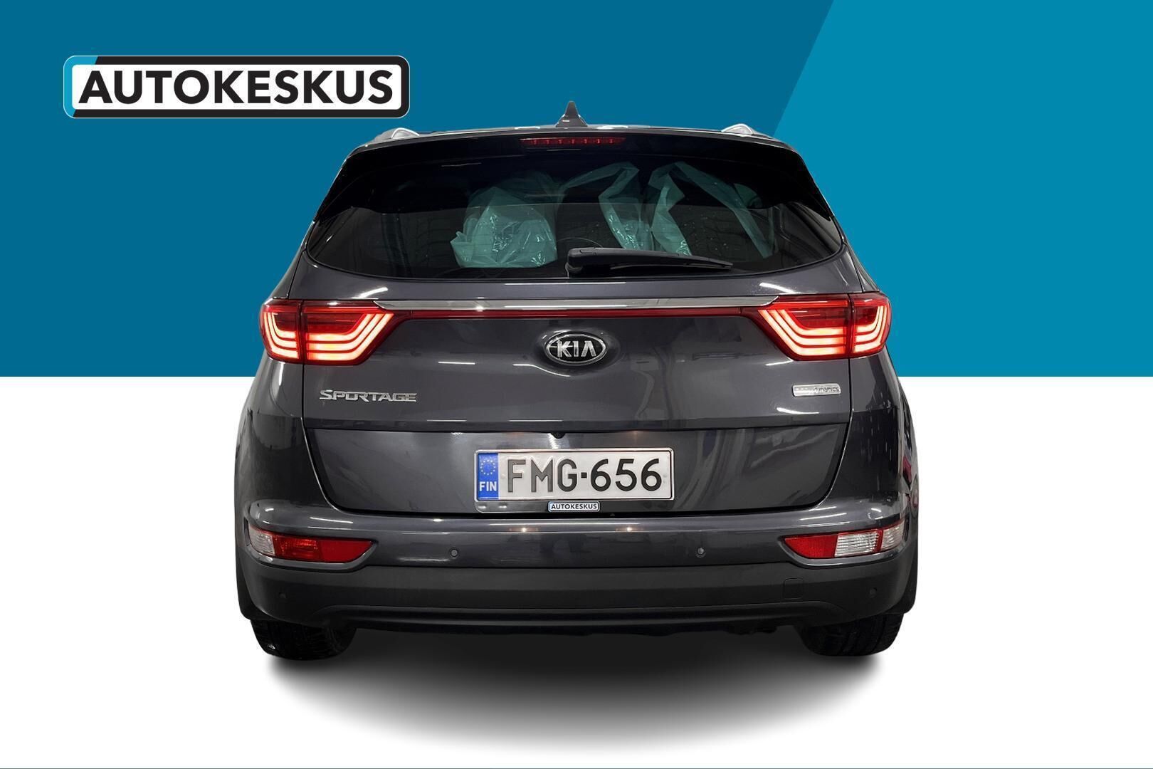 Kia Sportage iso kuva 6