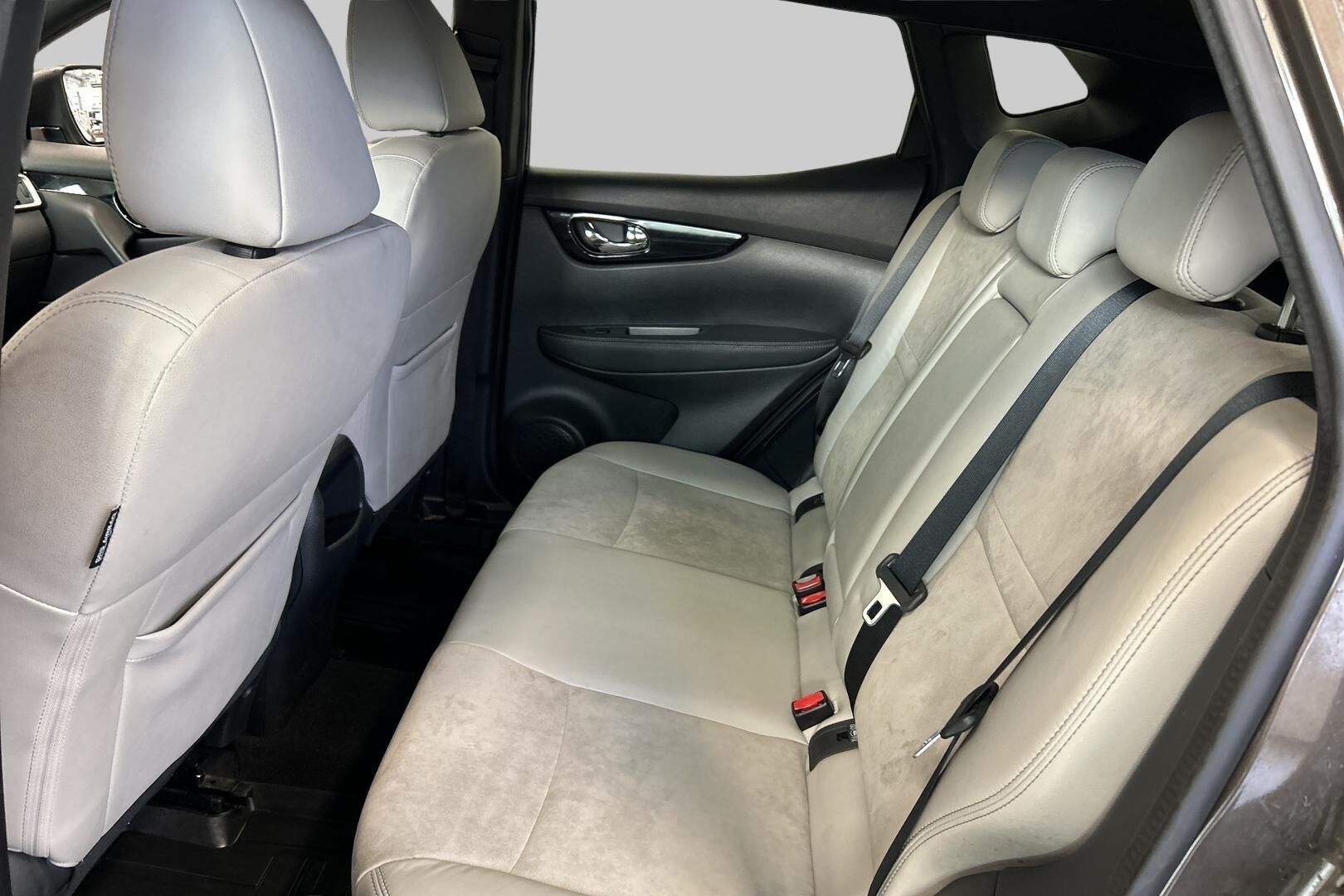 Nissan Qashqai iso kuva 25