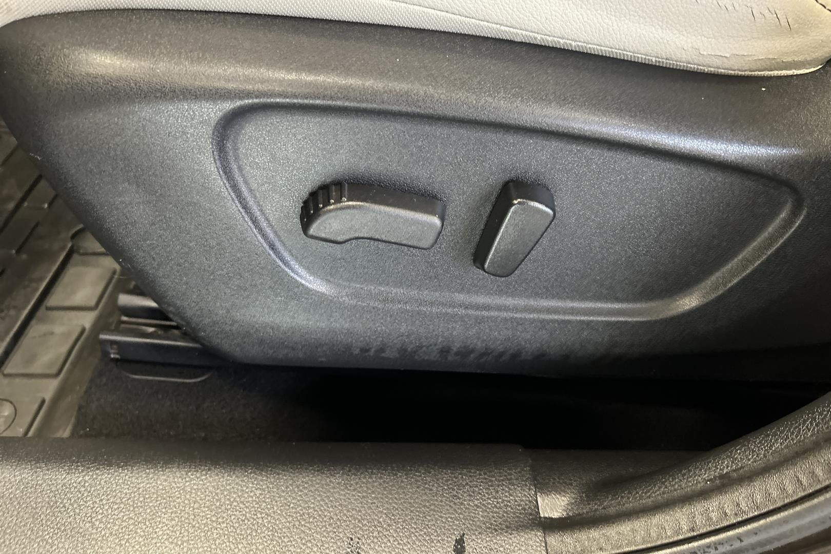 Nissan Qashqai iso kuva 21