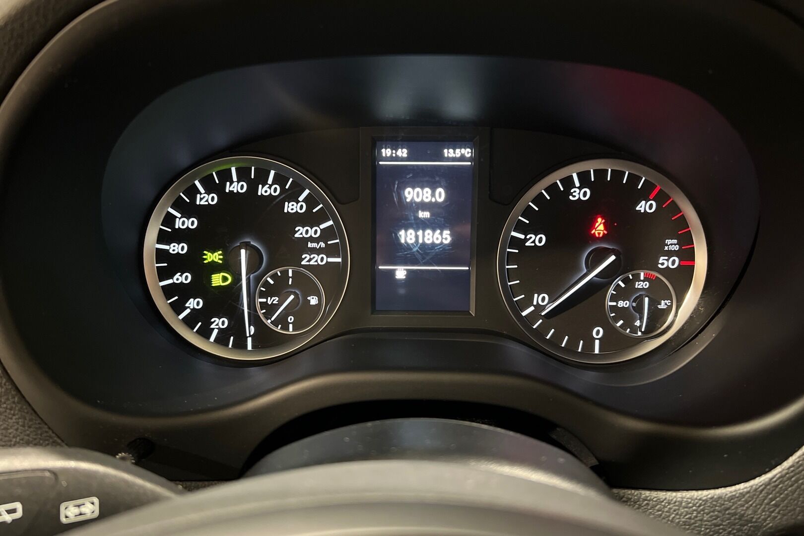 Mercedes-Benz Vito iso kuva 11