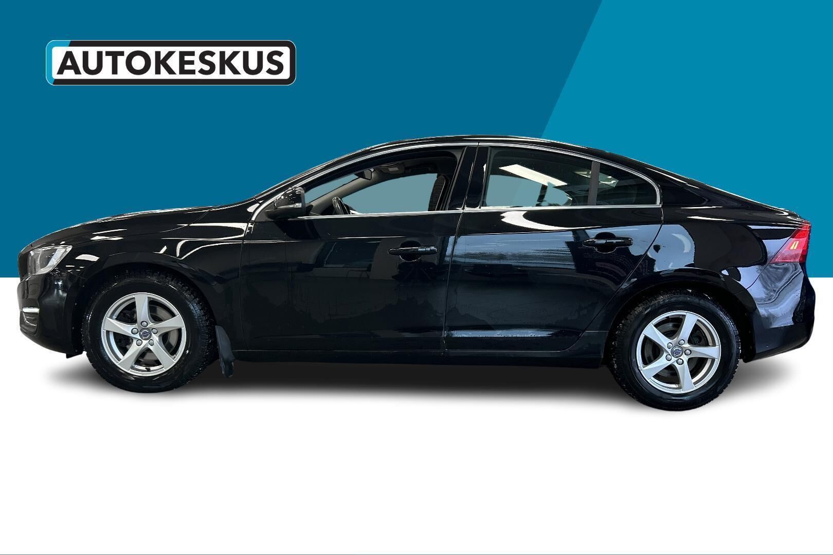 Volvo S60 iso kuva 6