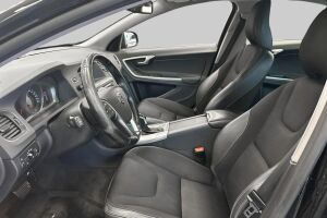 Volvo S60 esikatselu 18