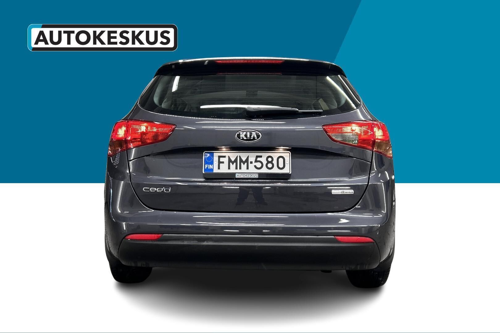 Kia cee'd iso kuva 6