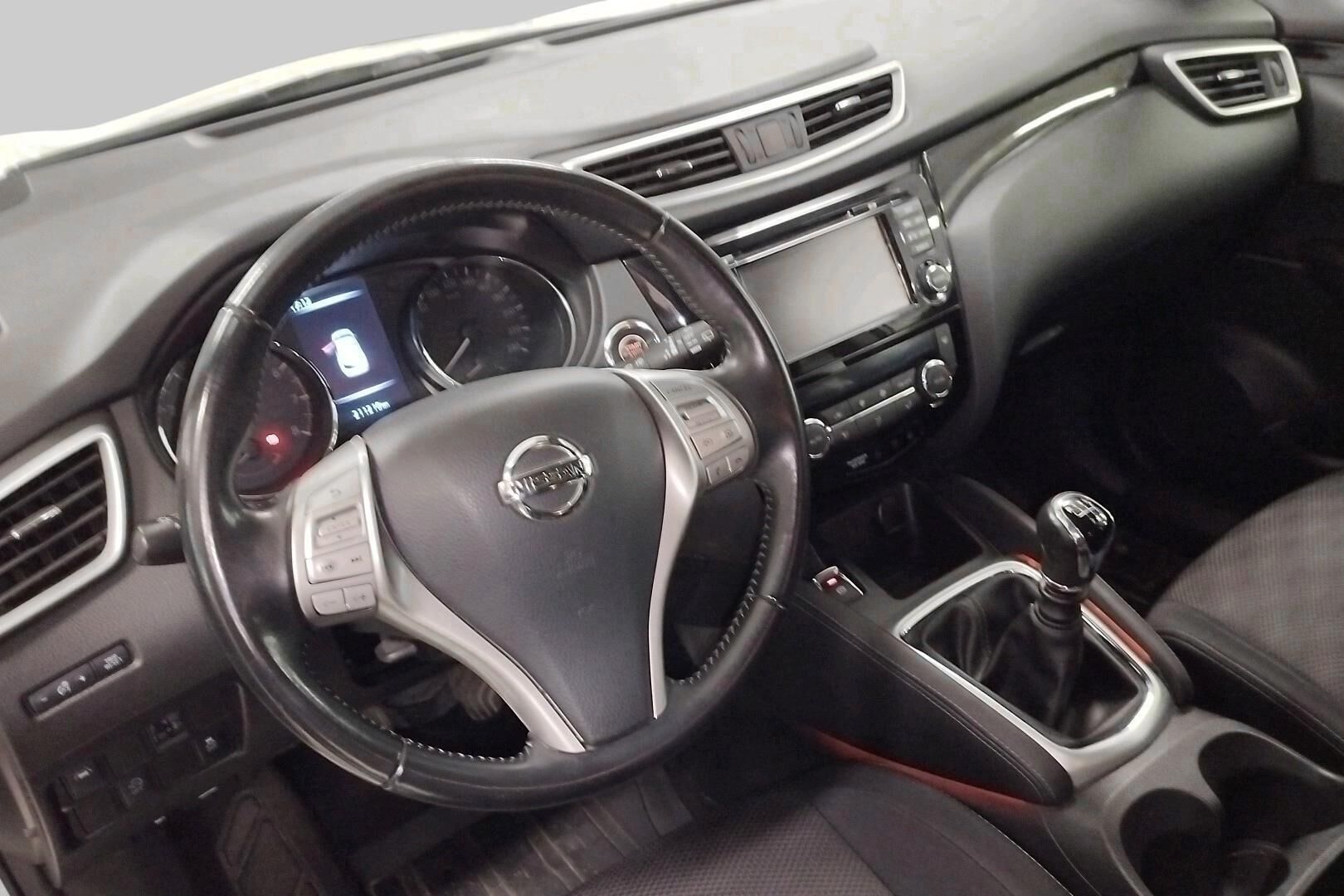 Nissan Qashqai iso kuva 3