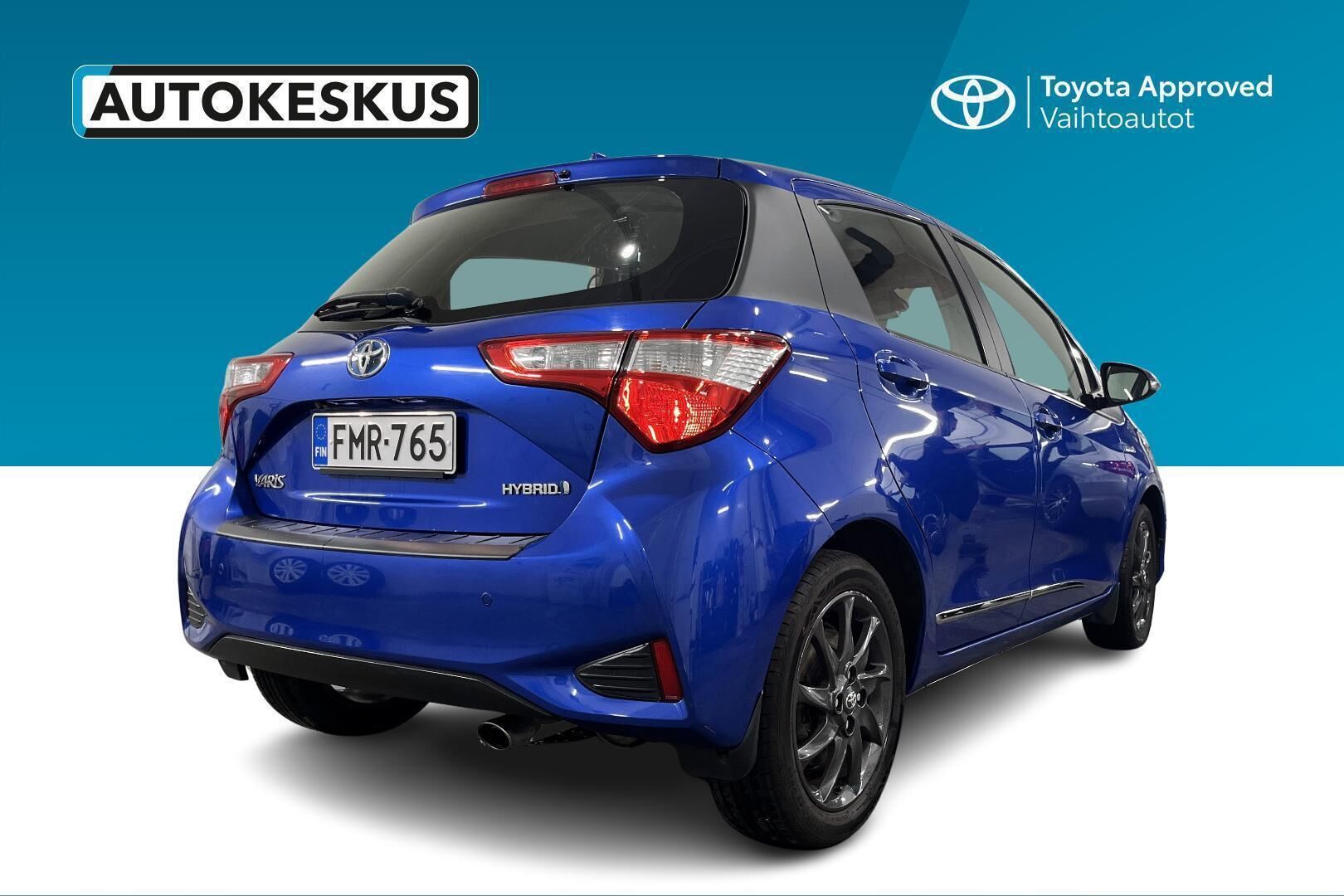 TOYOTA YARIS iso kuva 4