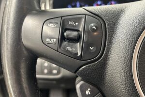 Kia Carens esikatselu 12