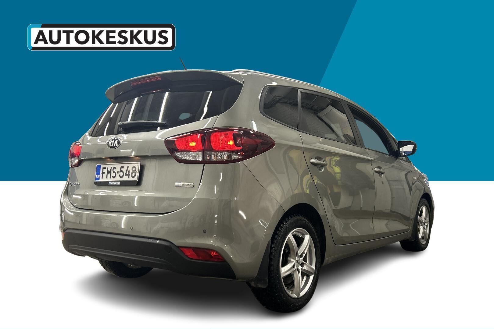 Kia Carens iso kuva 5