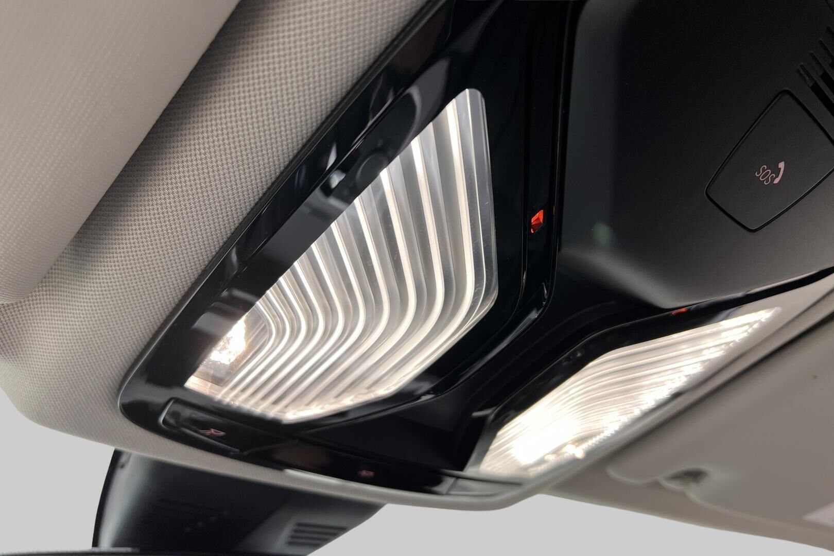 BMW 3-SARJA iso kuva 10