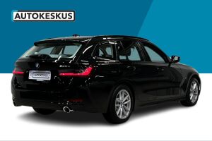 BMW 3-SARJA esikatselu 17