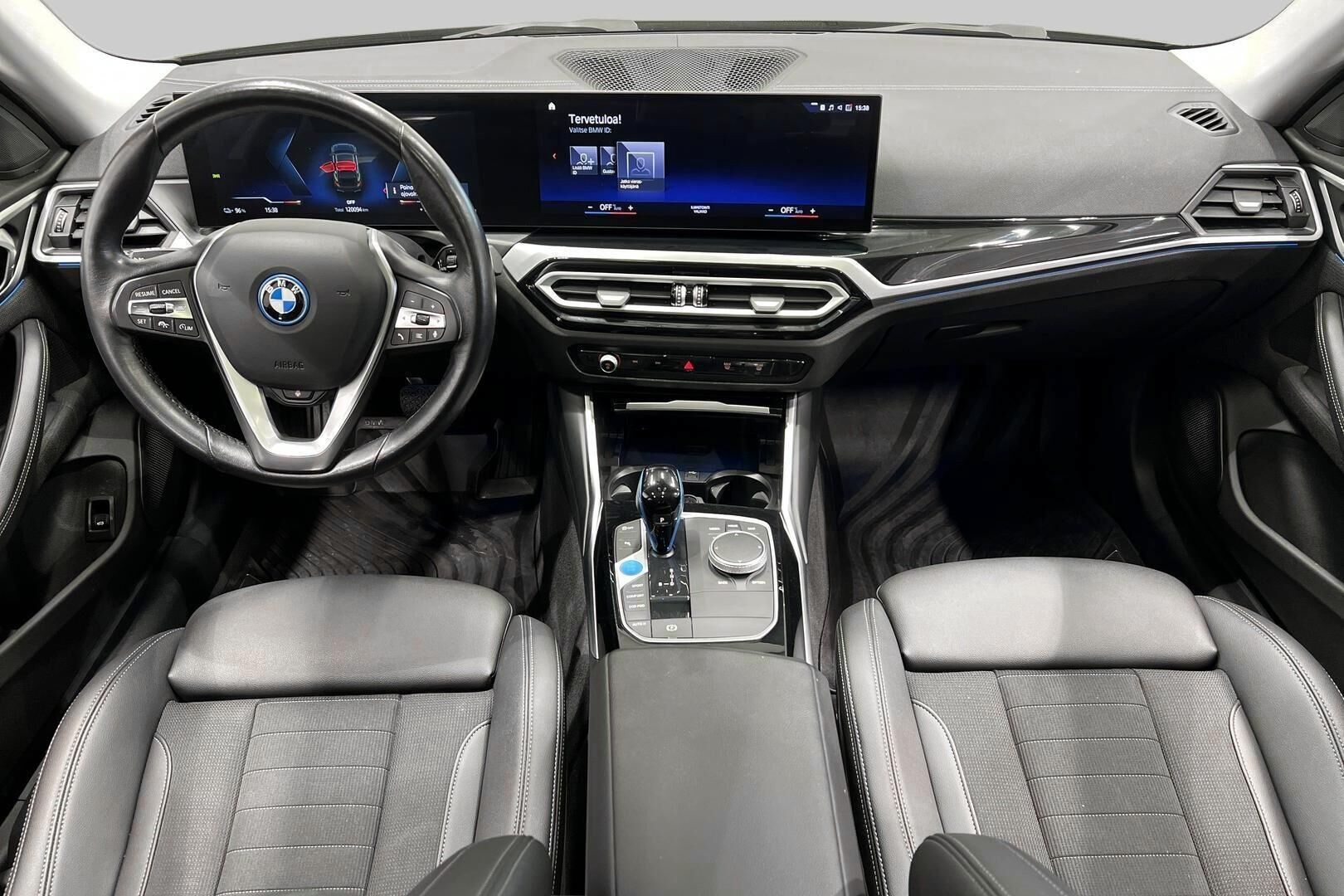 BMW I4 iso kuva 10