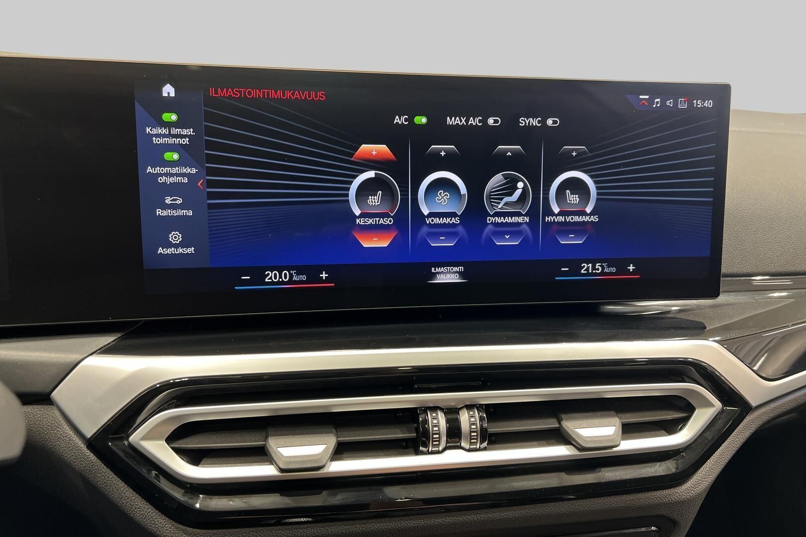 BMW I4 iso kuva 19