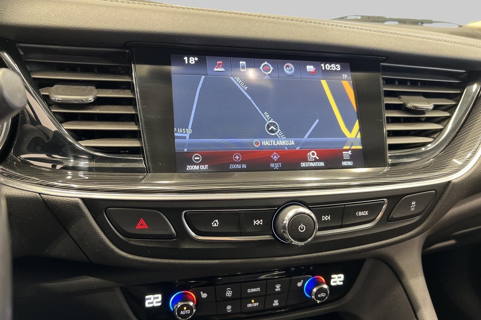 Opel Insignia iso kuva 29