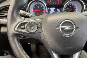 Opel Insignia esikatselu 32