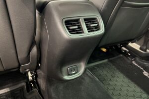 Opel Insignia esikatselu 35