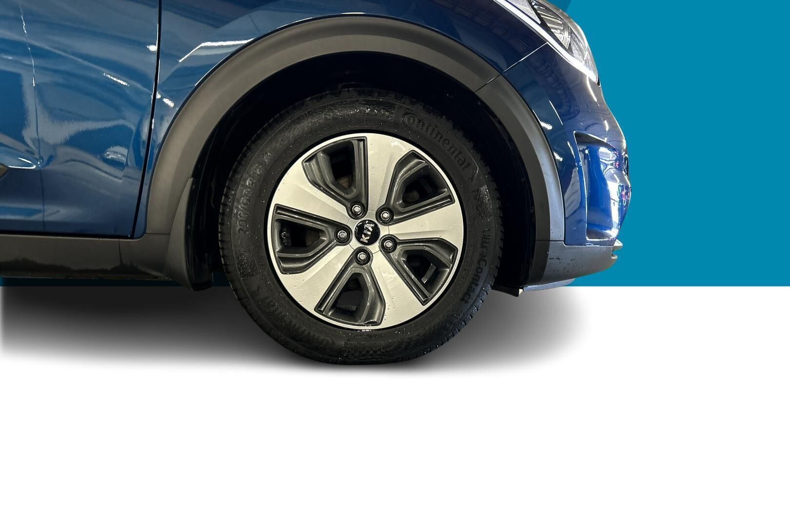 Kia Niro iso kuva 13