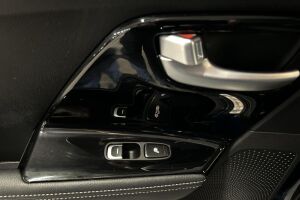 Kia Niro esikatselu 30