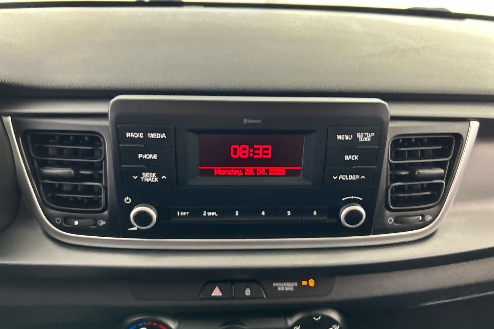Kia Rio iso kuva 4