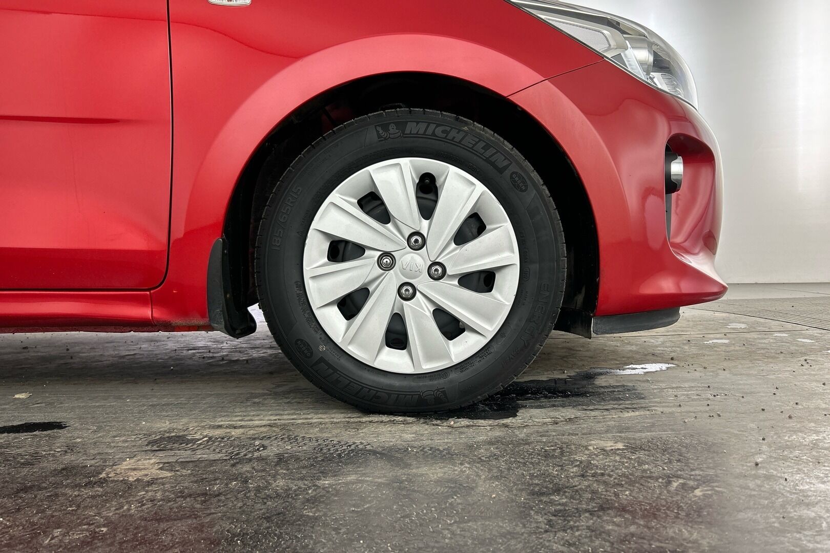Kia Rio iso kuva 12