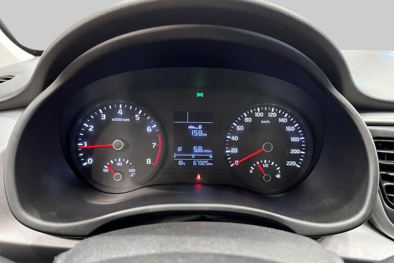 Kia Rio iso kuva 14
