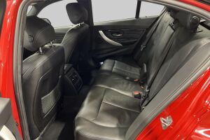 BMW 3-SARJA esikatselu 10