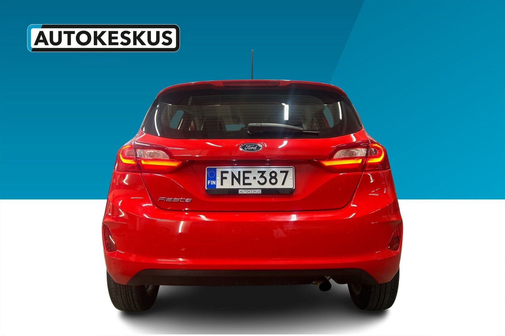 Ford Fiesta iso kuva 2