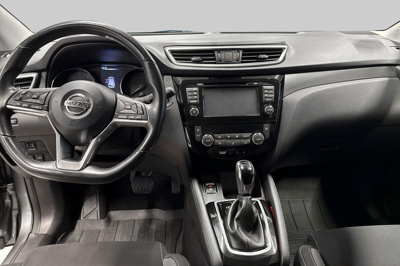Nissan Qashqai iso kuva 11