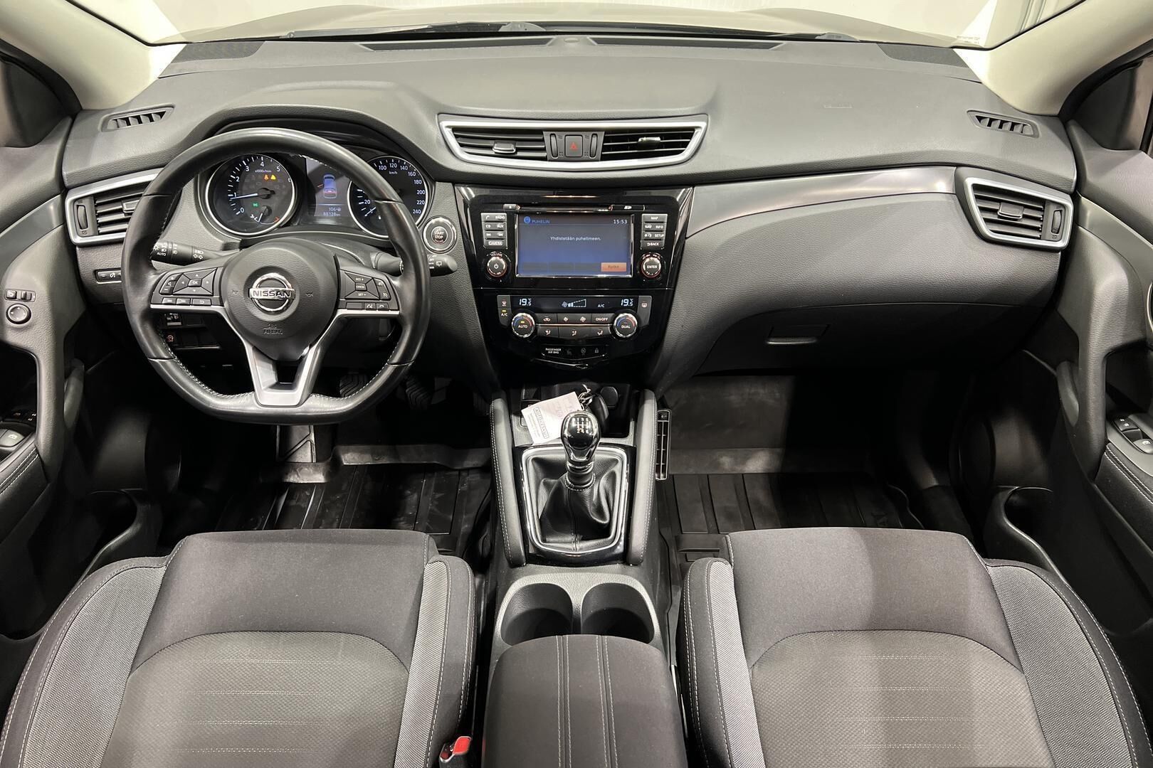 Nissan Qashqai iso kuva 9